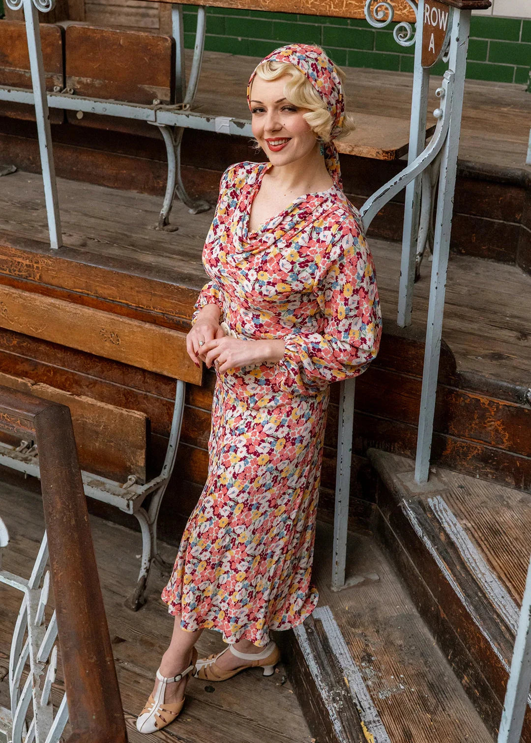 1930s Joanie Bias Cut Dress - Spring Parade skjortekjole House of Foxy