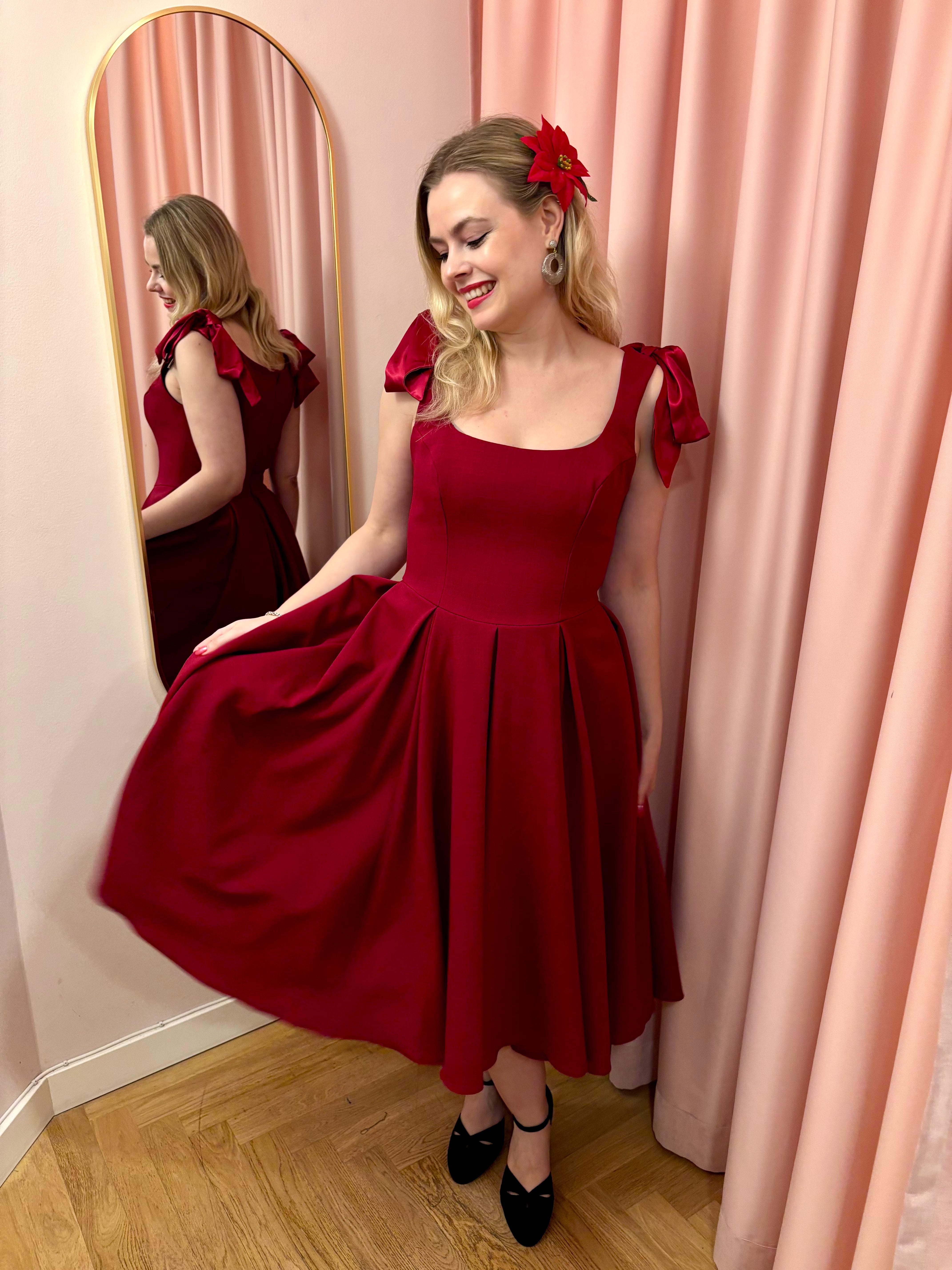 1950'er Josephine swing kjole - bordeaux swing kjole Pretty Dress Company