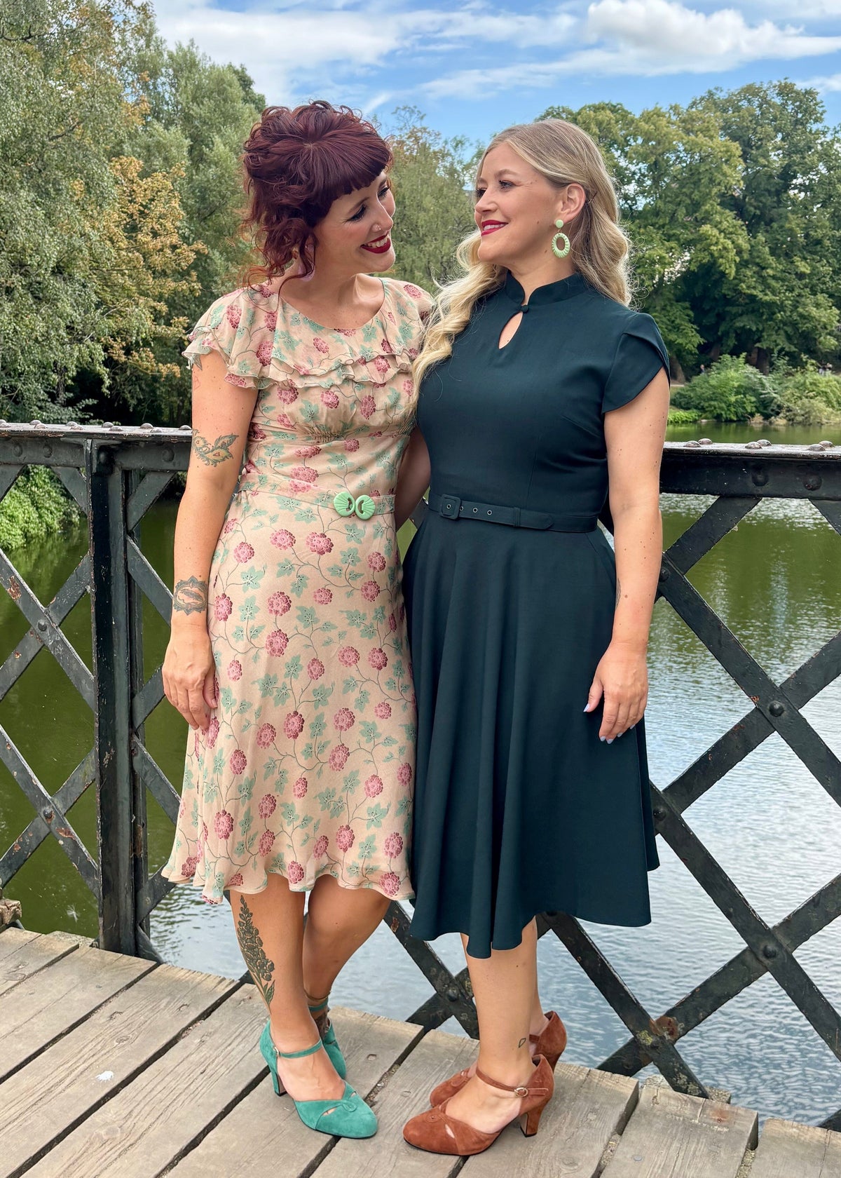 Anna May swing kjole - mørk grøn linen look swing kjole Daisy Dapper