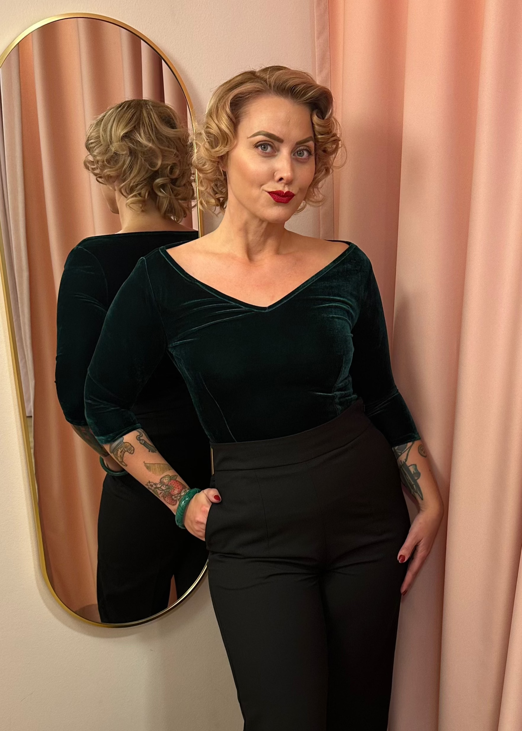 Boatneck vendbar top i grøn velour jersey top Daisy Dapper