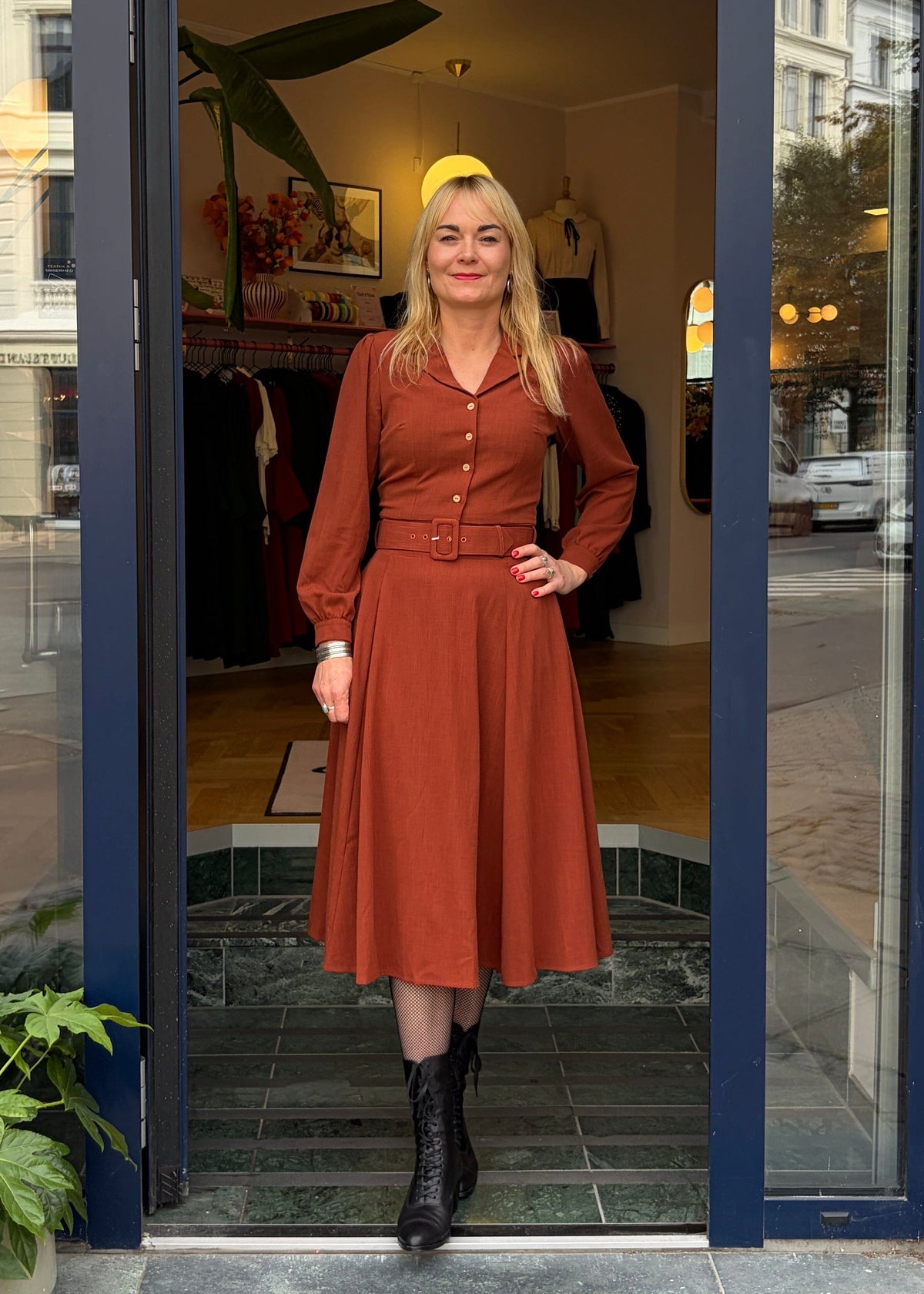 Daisy langærmet skjorte - cognac linen look langærmet skjorte Daisy Dapper