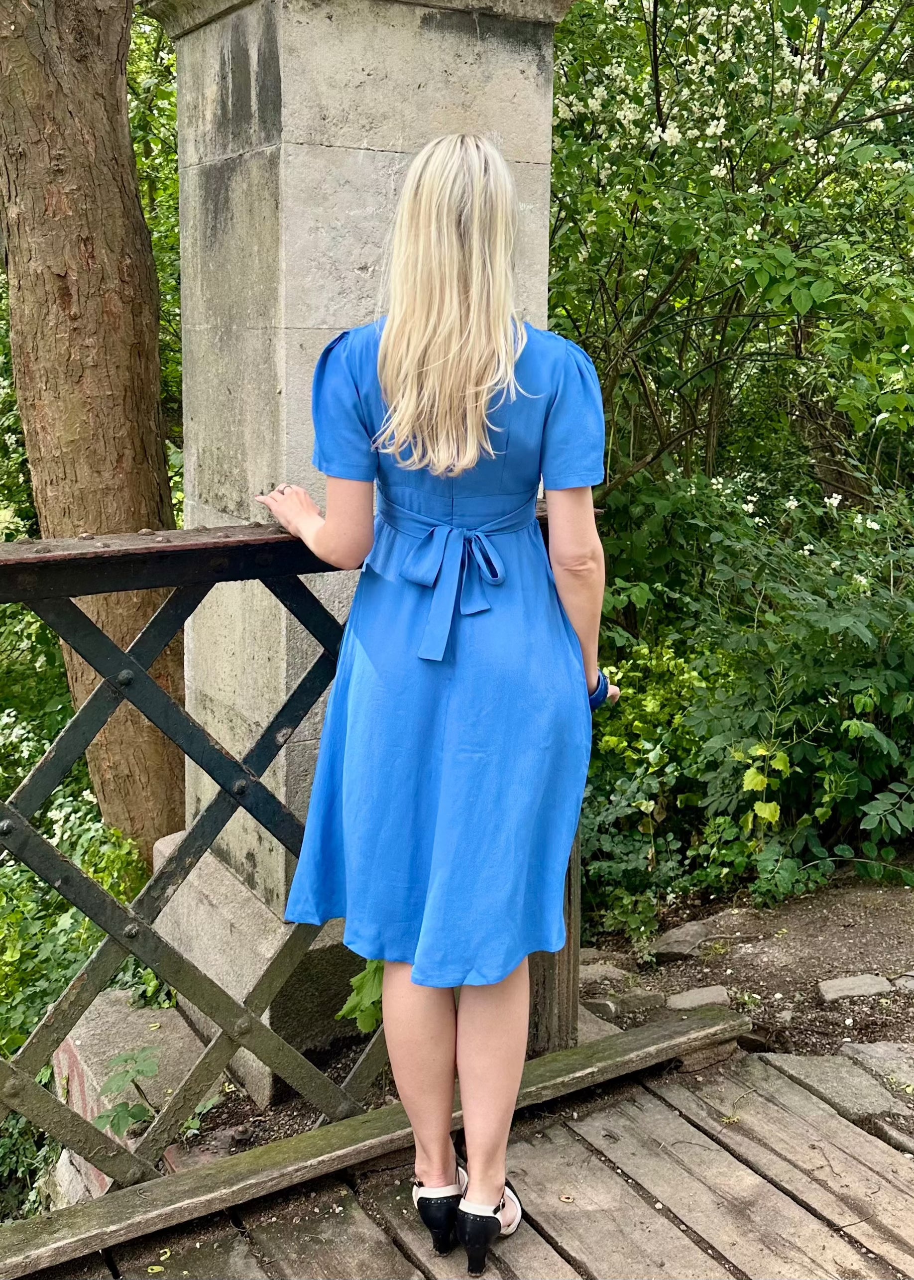 Dolores A-line kjole i Palaca Blue aline kjole Seamstress Of Bloomsbury