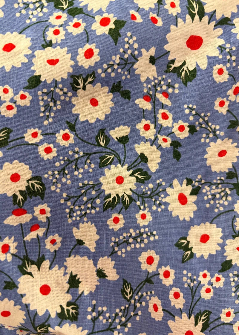 Rosie swingkjole med brede stropper - daisy print swing kjole Daisy Dapper