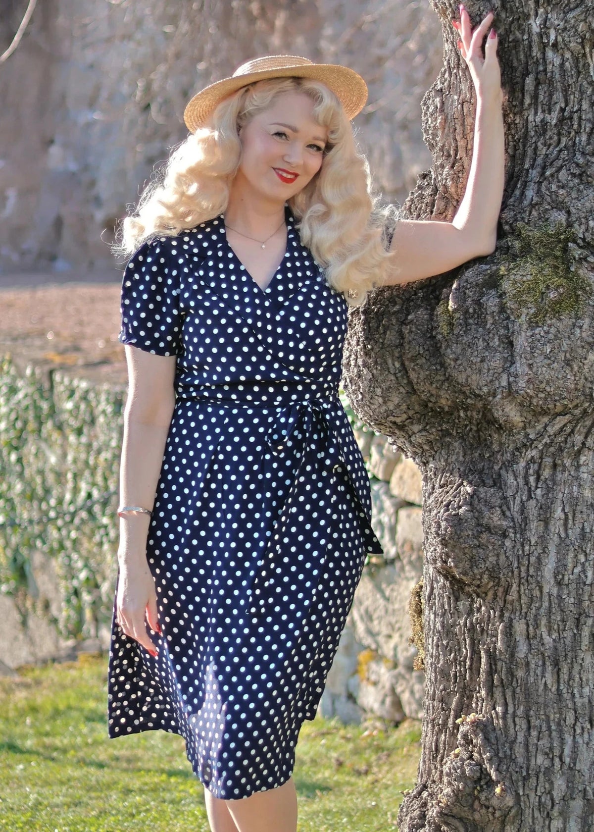 Slåom kjole i blå med prikker slåom kjole Seamstress Of Bloomsbury