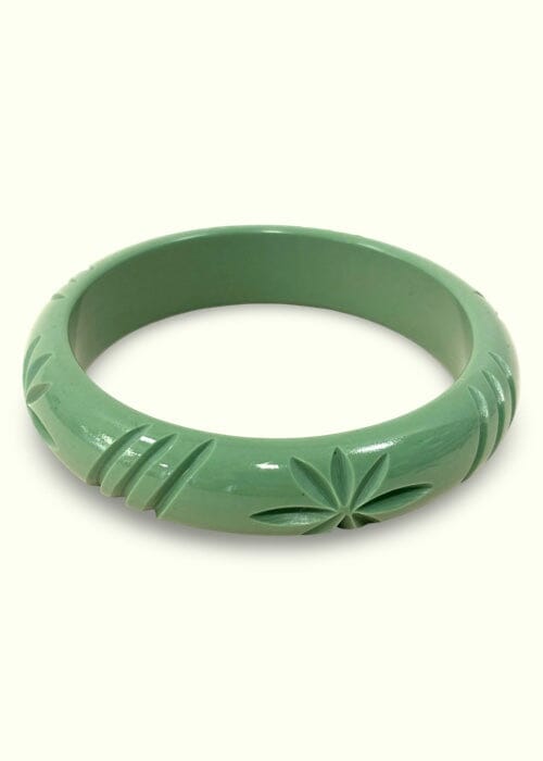 Smalt armbånd i vintage stil, Jadegrøn Rock It Rosie