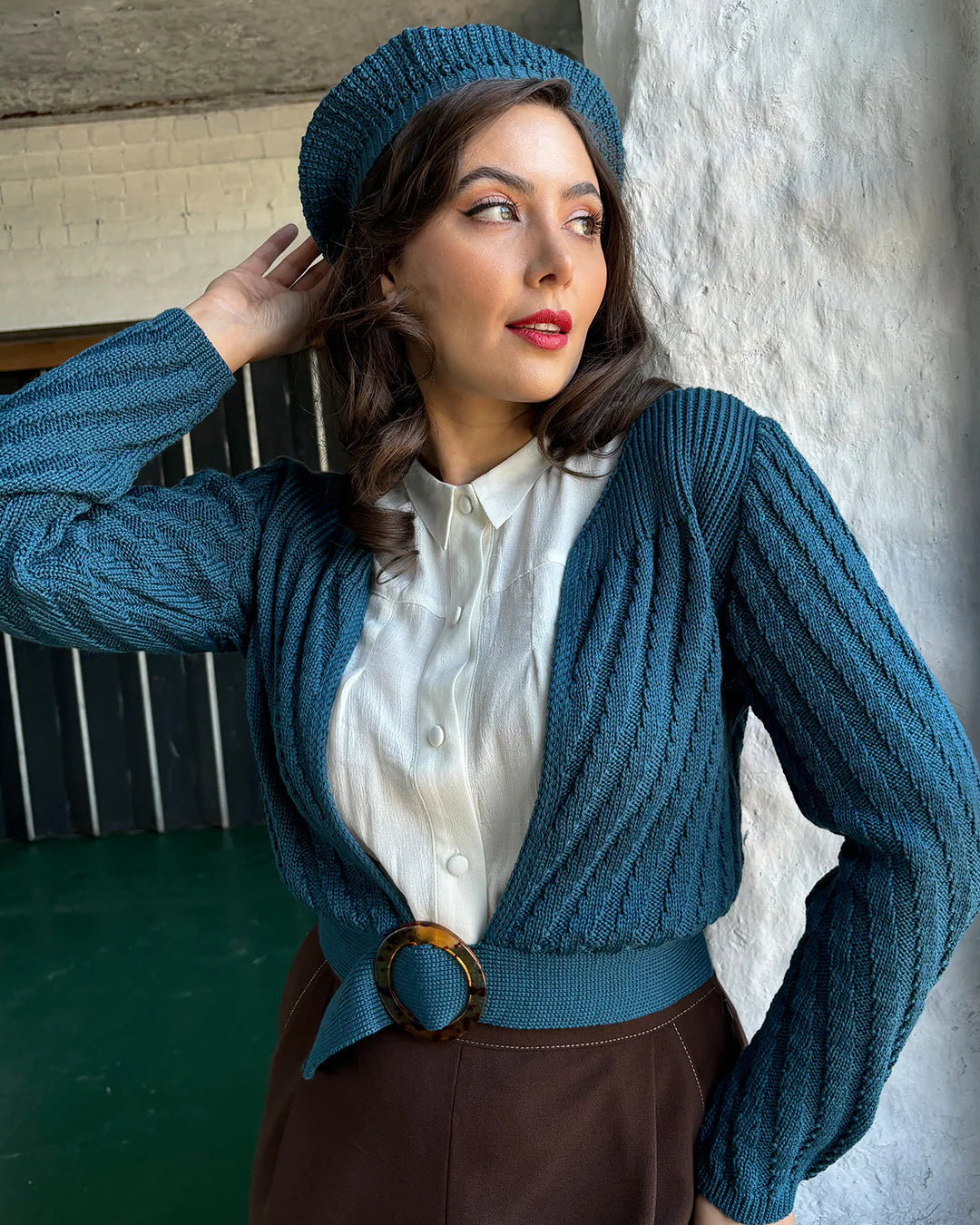 Baret i petroleumsblå strik Accessories House of Foxy 