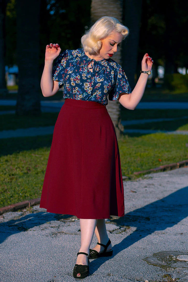 Classic A-line nederdel i bordeaux aline nederdel Weekend Doll 