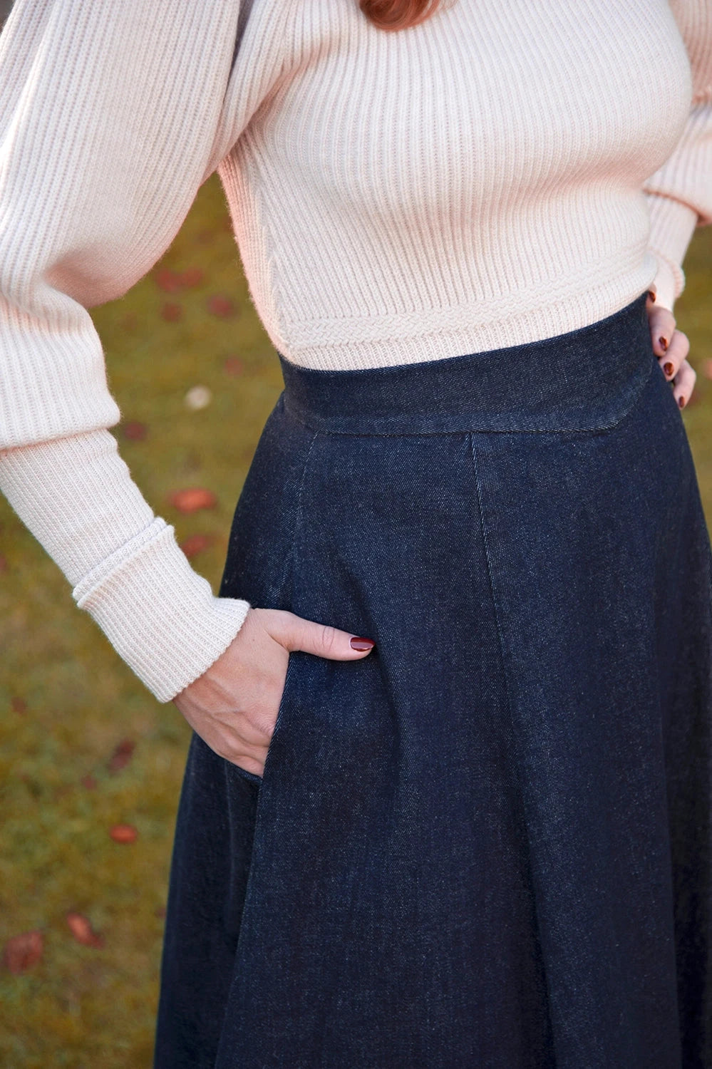 Edwardian Cycling Sweater i antikhvid merinould bluse Emmy Design 