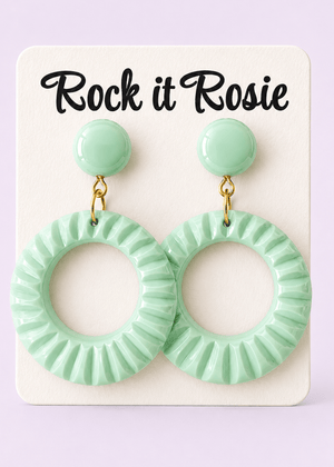 Hoop øreringe i 1950'er stil med mønster - mint øreringe Rock It Rosie 