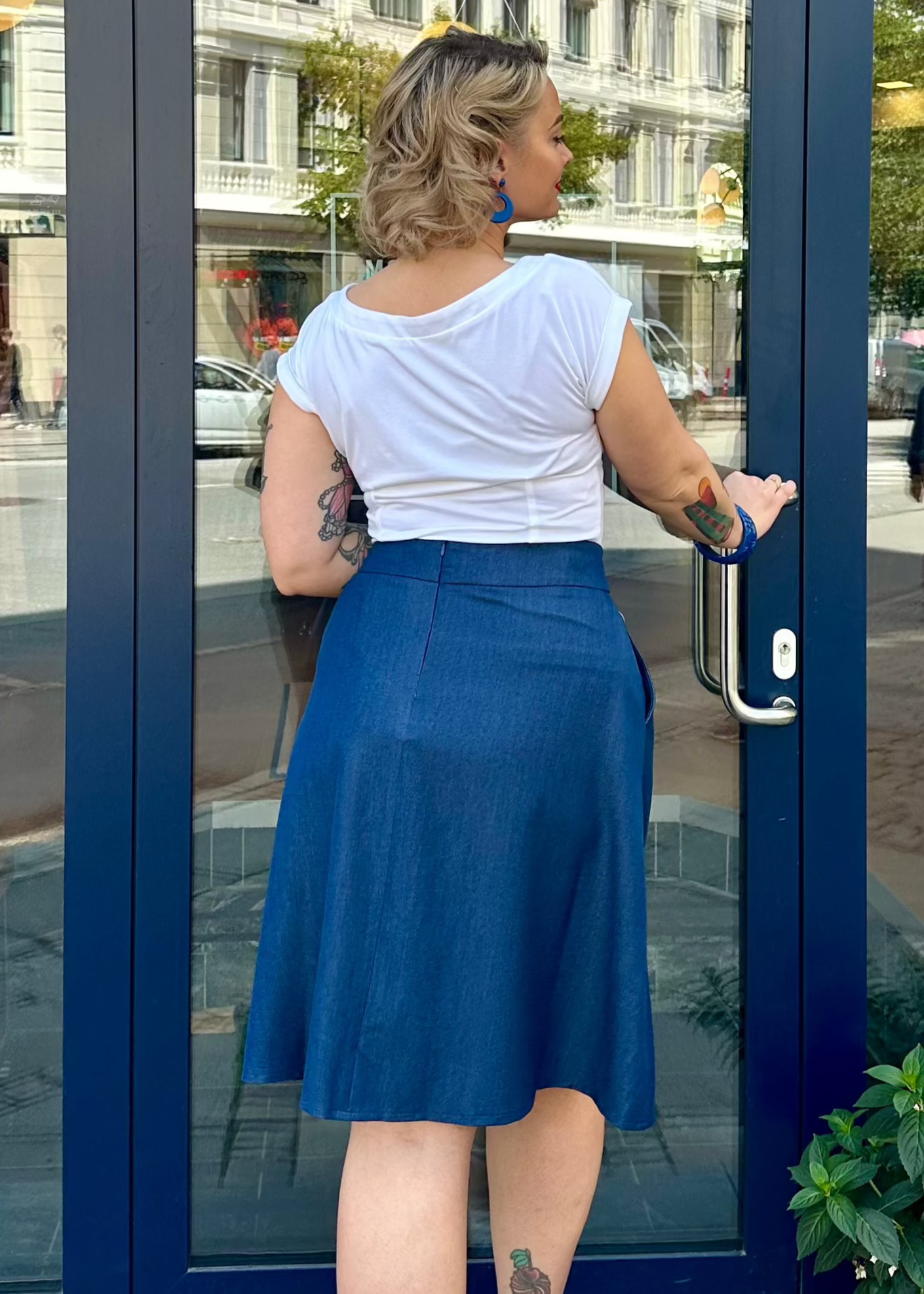Kortærmet vendbar boatneck top i hvid jersey top Daisy Dapper 