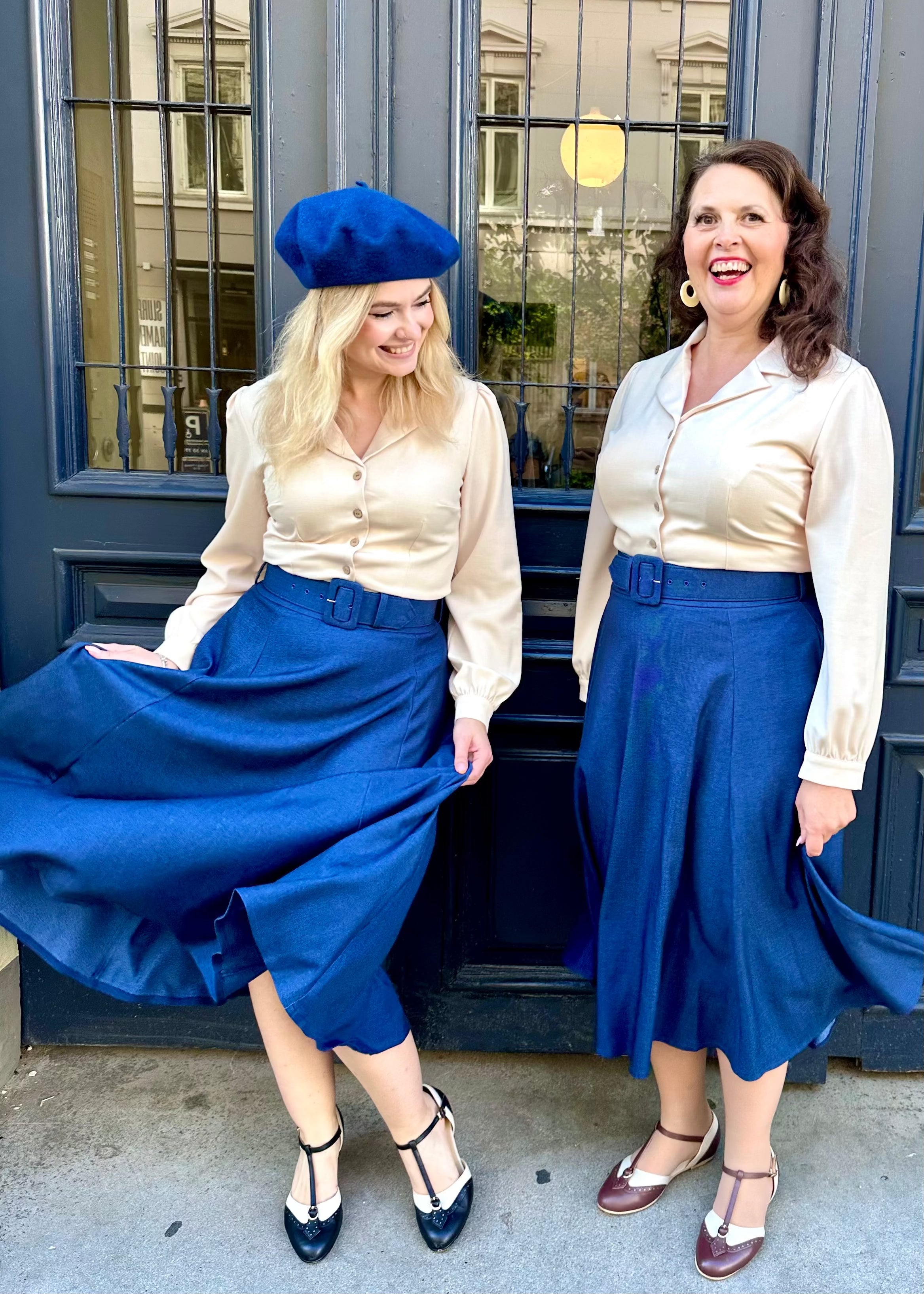 Midi skirt med bælte i blå denim-look Nederdel Daisy Dapper 