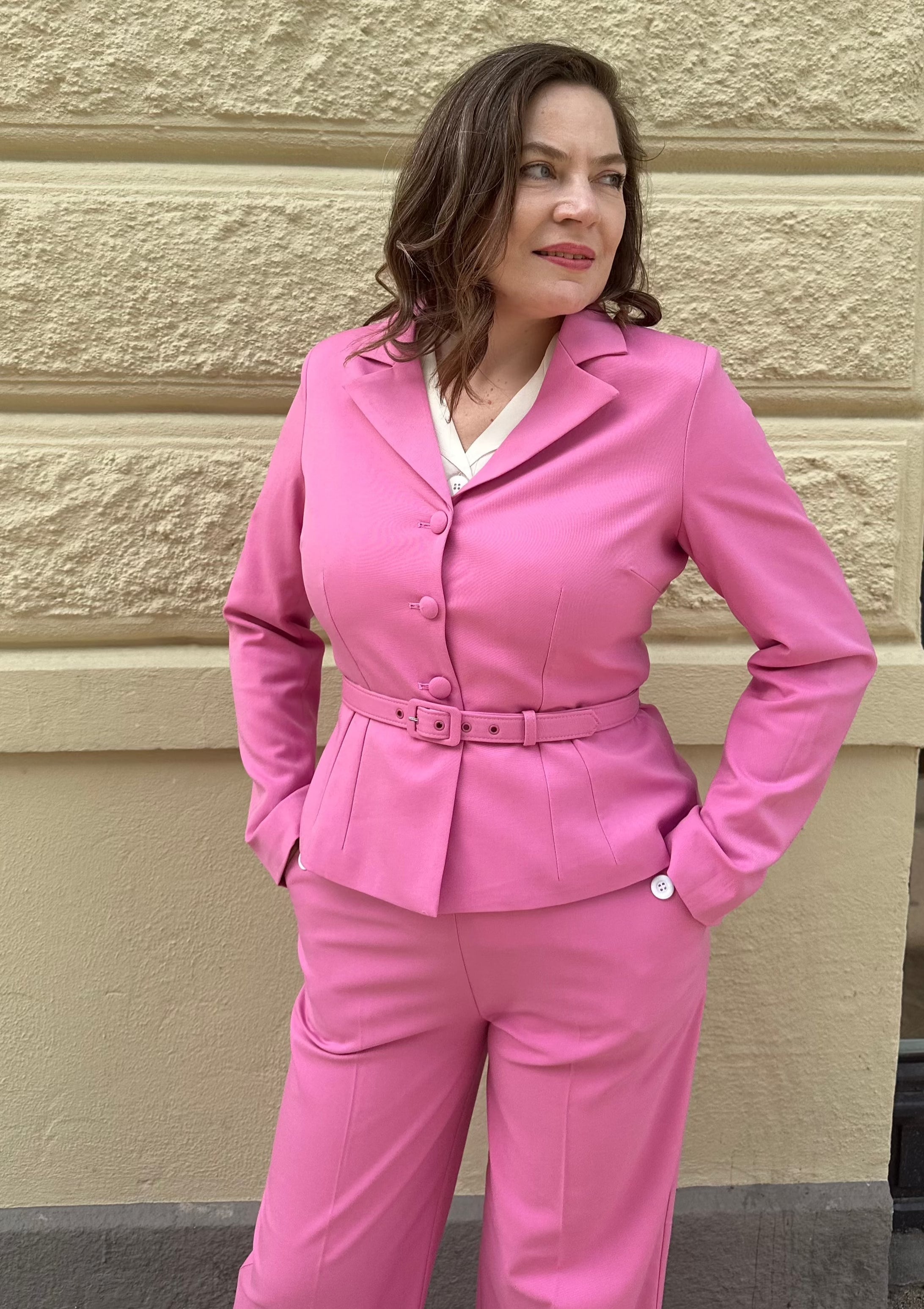 Siri taljeret blazer i cerise pink tøj Daisy Dapper 
