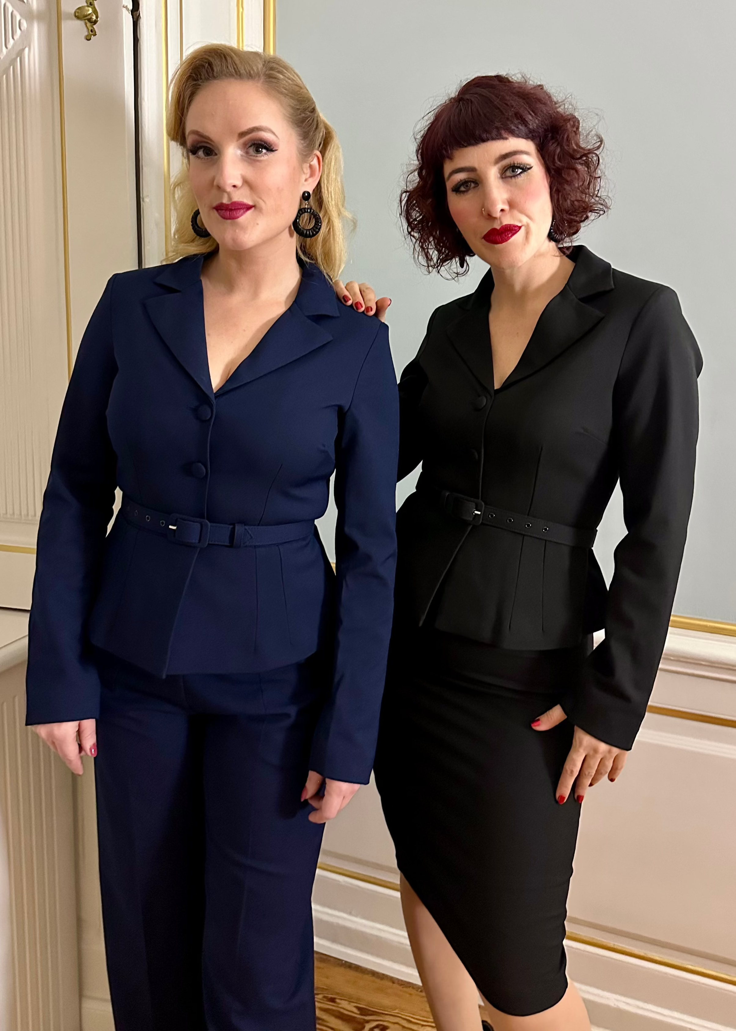 Siri taljeret blazer i sort tøj Daisy Dapper 