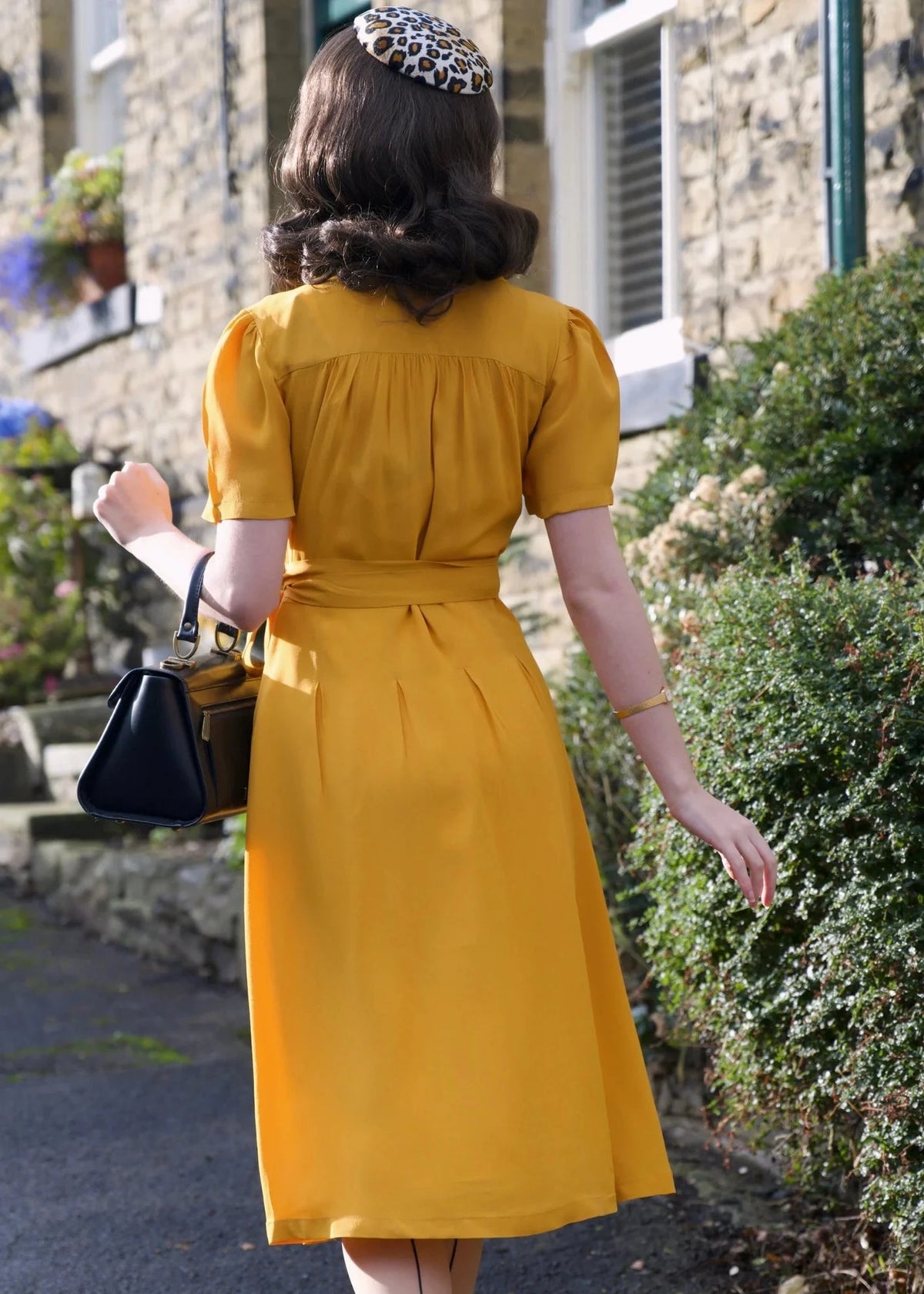 Slåom kjole i vintage stil - mustard slåom kjole Seamstress Of Bloomsbury 