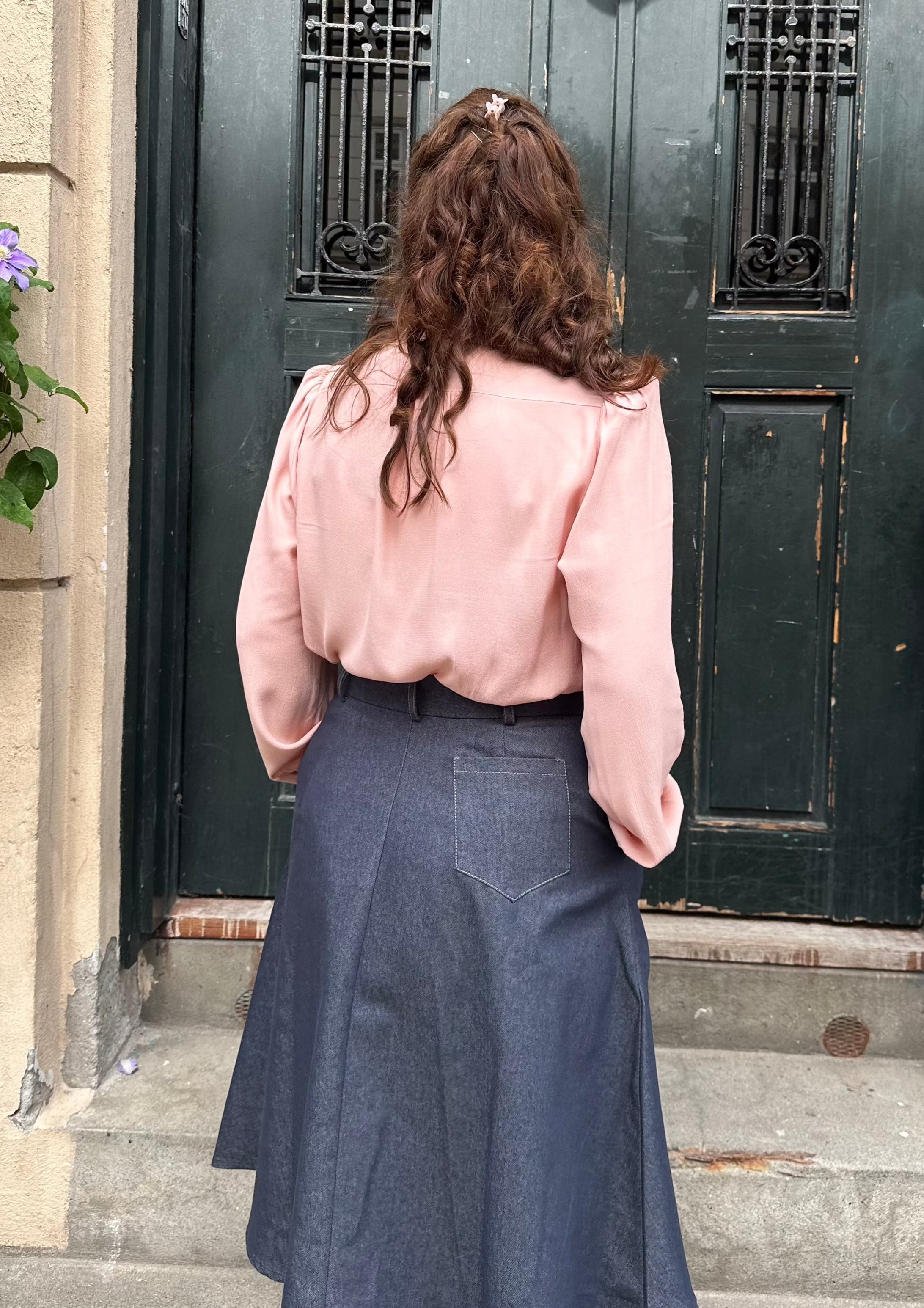 Sweetheart vintage stils skjortebluse i rosa blush langærmet skjorte House Of Foxy 