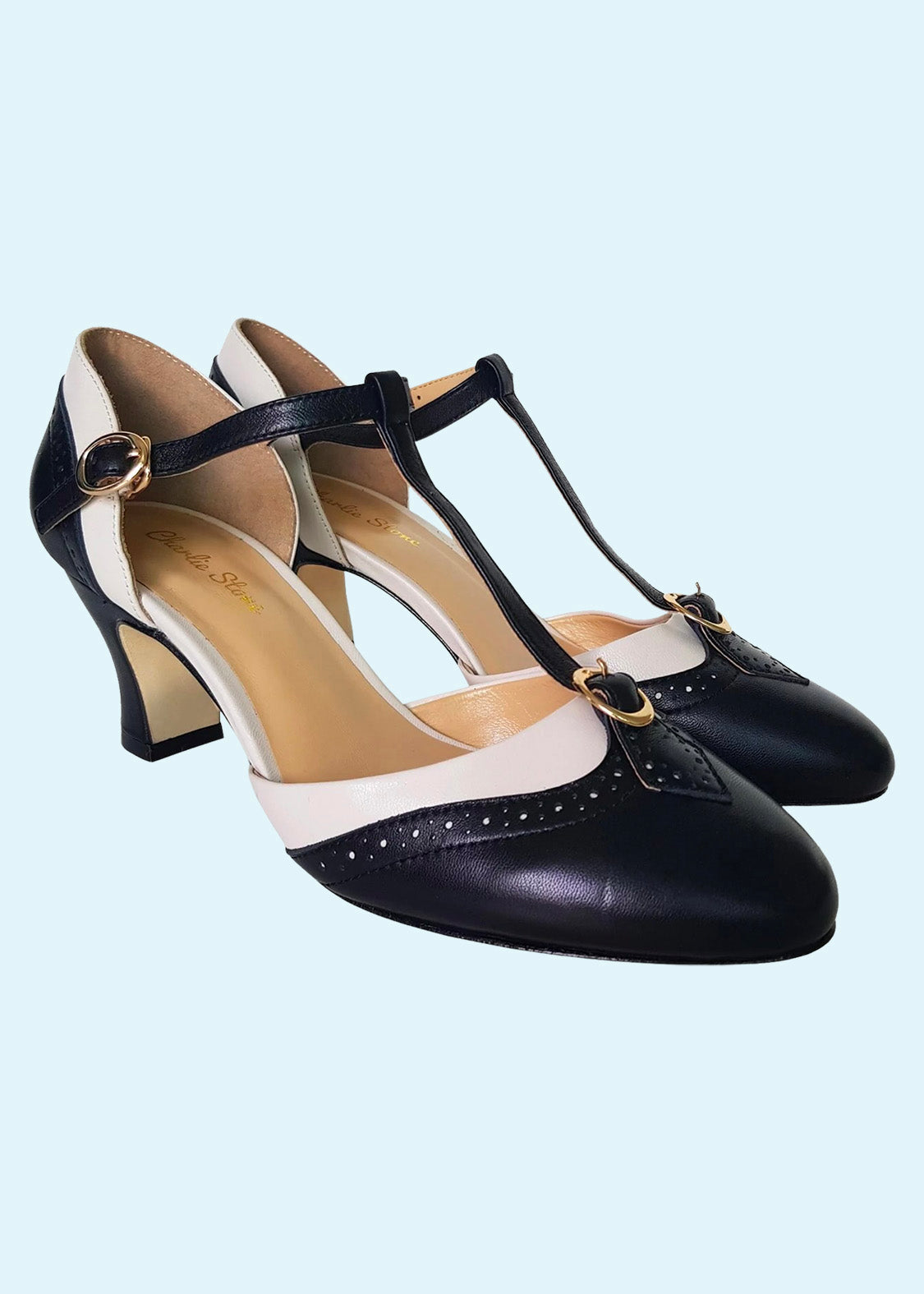 Charlie Stone: Luxe Parisienne sort hvid T-rem sko Charlie Stone 